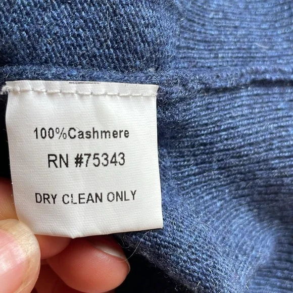 Mantovani Studio 100% Italian cashmere v neck sweater men’s large - Picture 5 of 7